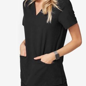 Women’s large figs scrub set